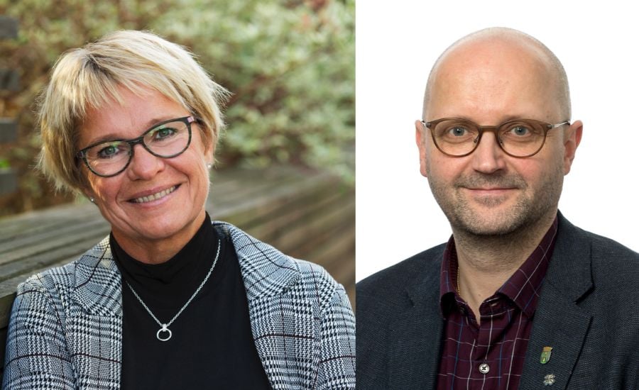 Två personer framför olika bakgrunder, en i en rutig kavaj och svart tröja utomhus, och en i en mörk kavaj och rutig skjorta framför en vit bakgrund
