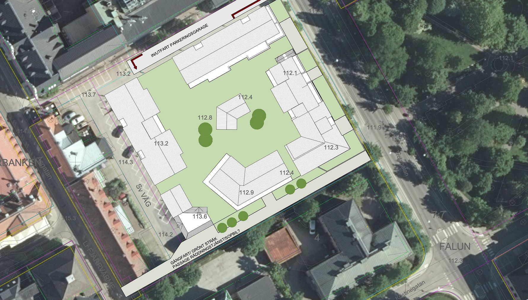 Satellitbild med en arkitektskarta över en planerad byggnation, inklusive byggnader och grönområden, placerat i ett stadsområde med omgivande vägar och träd