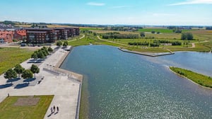 Vy över Råbysön och Bonum Brf Najaden