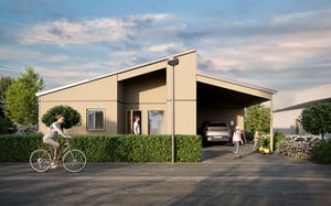 Modern villa i trä med carport, omgiven av grönska. En person cyklar, ett barn åker skateboard och en bil står parkerad i carporten