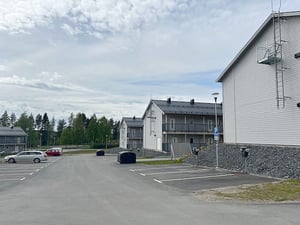 Parkering mot fastigheterna