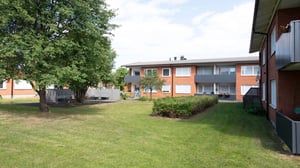 Innergård vid hyreslägenheter i Gammelstad