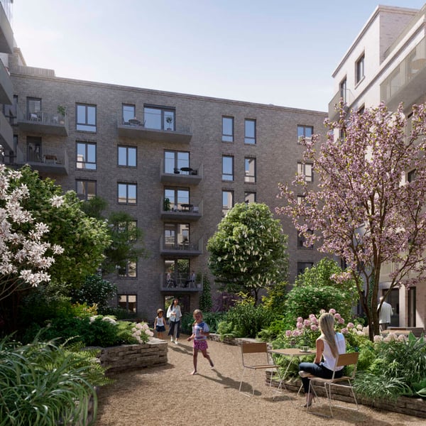 1:a med sovalkov och spansk balkong