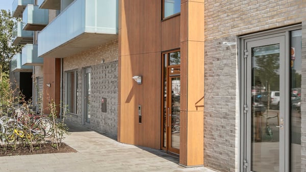 Brf Körsbärslunden Ingång