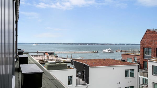 Vy mot havet från taket på Brf Oceankajen