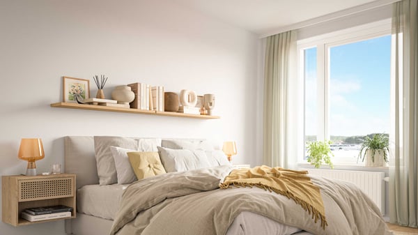 2:a högt upp i huset med balkong