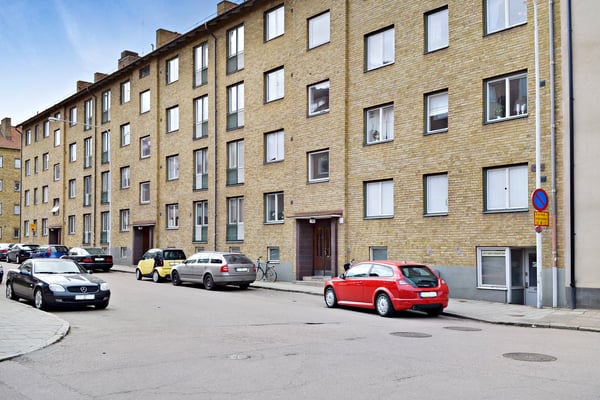 Hälsovägen 37, Stampgatan 1-5