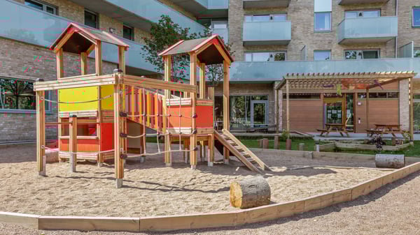 Brf Körsbärslunden lekplats