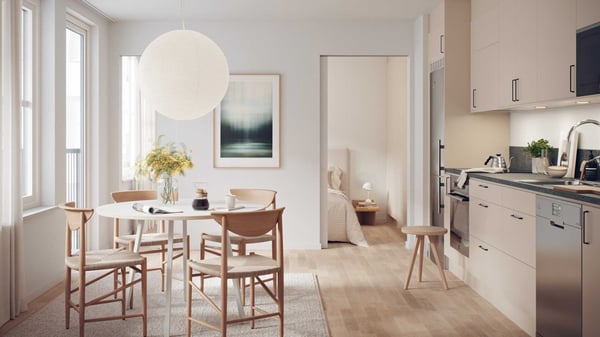 Ljus 3:a högst upp i huset