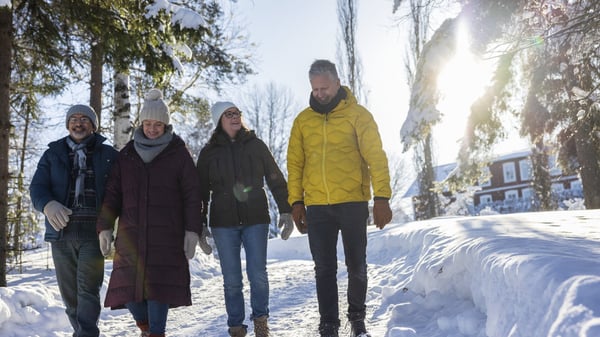 Konduktörsgatan / Hjalmar Lundbomsväg 