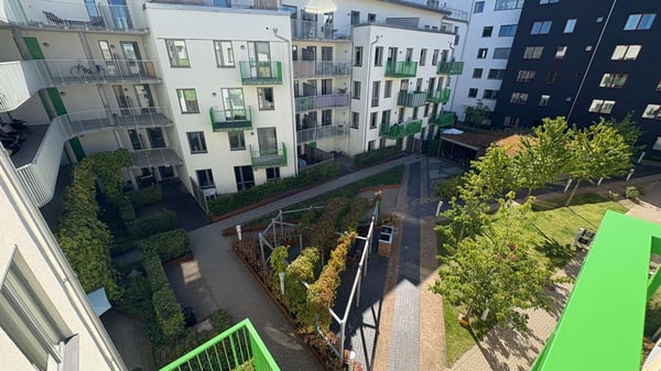 Hyllie Vattenparksgata, Sagas Gränd