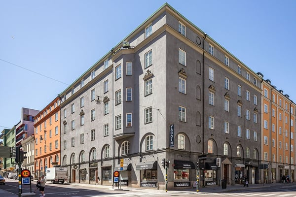 Surbrunnsgatan 48, Sveavägen 79
