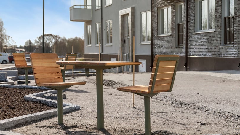 Uteplats vid entrén