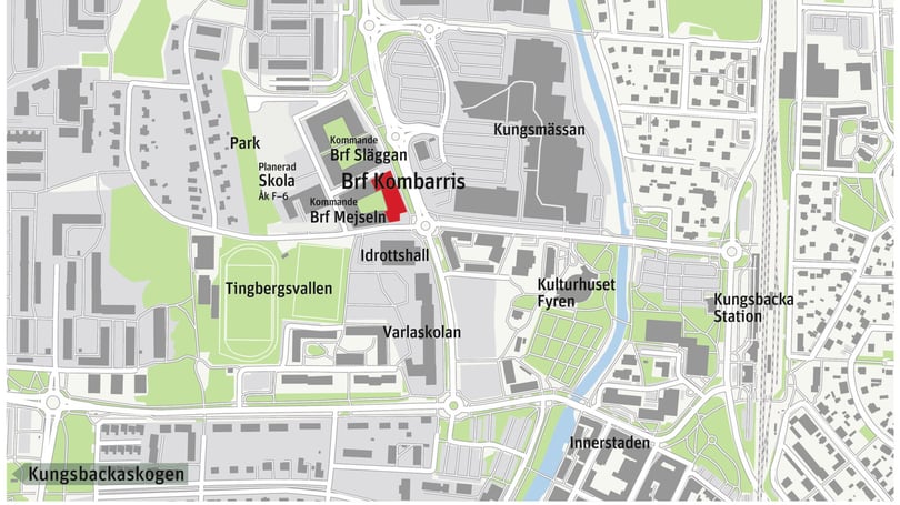 Karta över Kungsbacka med Brf Kombarris markerat nära Tingbergsvallen, Kungsbacka station och Kungsmässan
